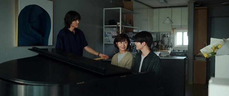 (Movie Review) '...