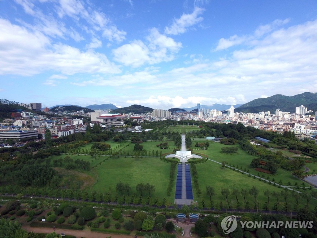  This file photo shows the U.N. Memorial Cemetery in the southeastern city of Busan on Sept. 17, 2015. (Yonhap)