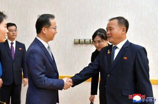 Delegation of China's veterans affairs ministry in Pyongyang