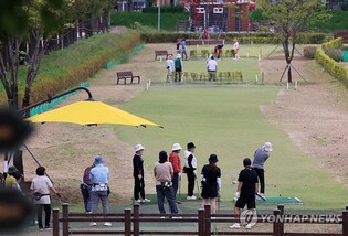 중국 파크골퍼들, 충남 예산 덕산서 라운드하고 온천까지?