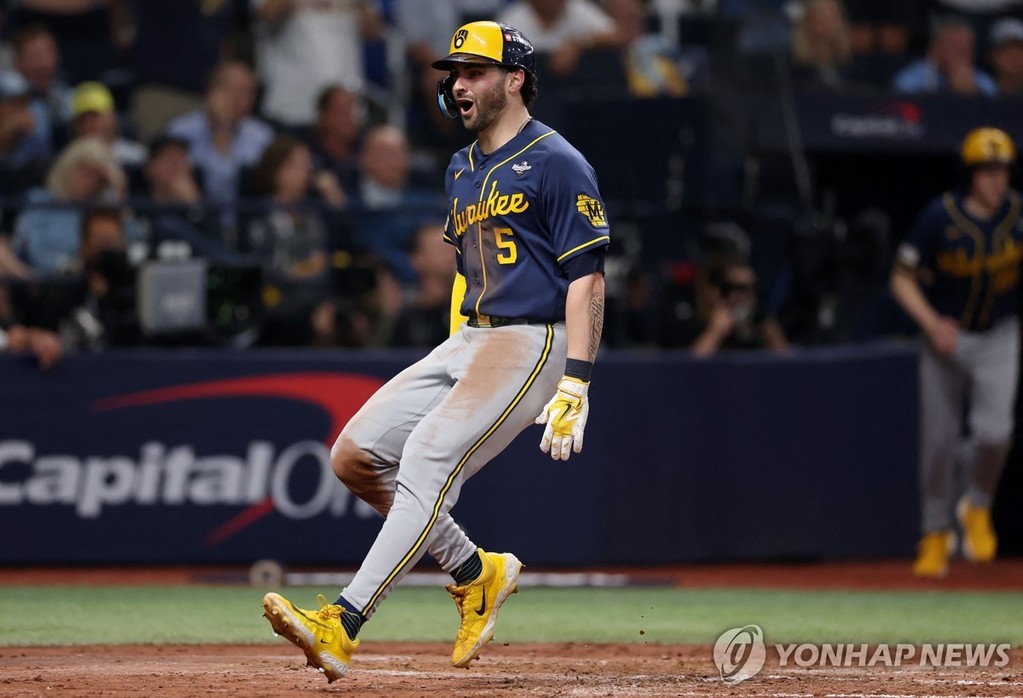 안타 친 미첼 [AFP=연합뉴스]