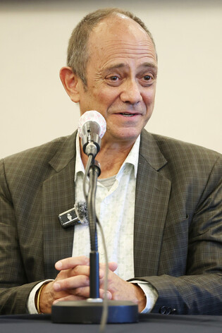 South African author awarded Park Kyung-ni Literary Prize