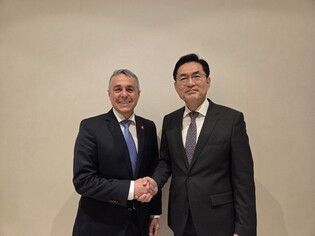 Swiss FM briefs Seoul on Pyongyang trip after reopening diplomatic office